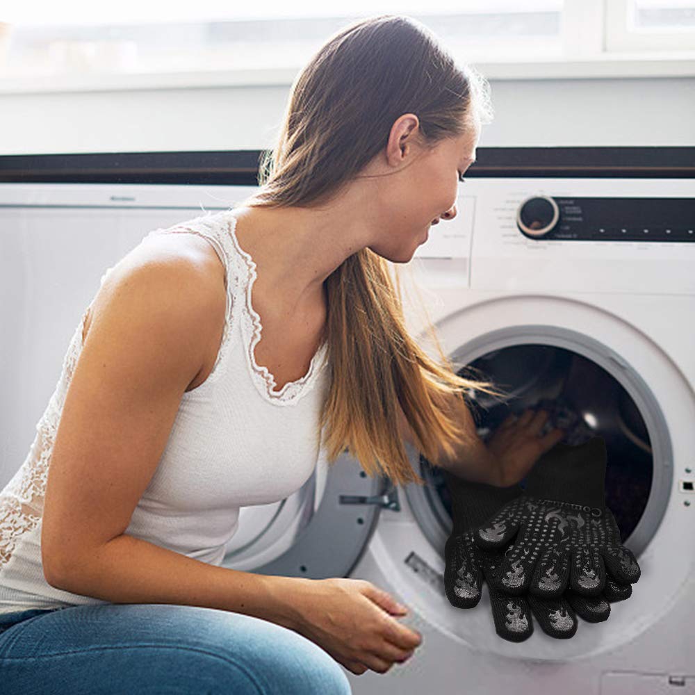 Integrated hanging loop enables quick drying and storage after use.