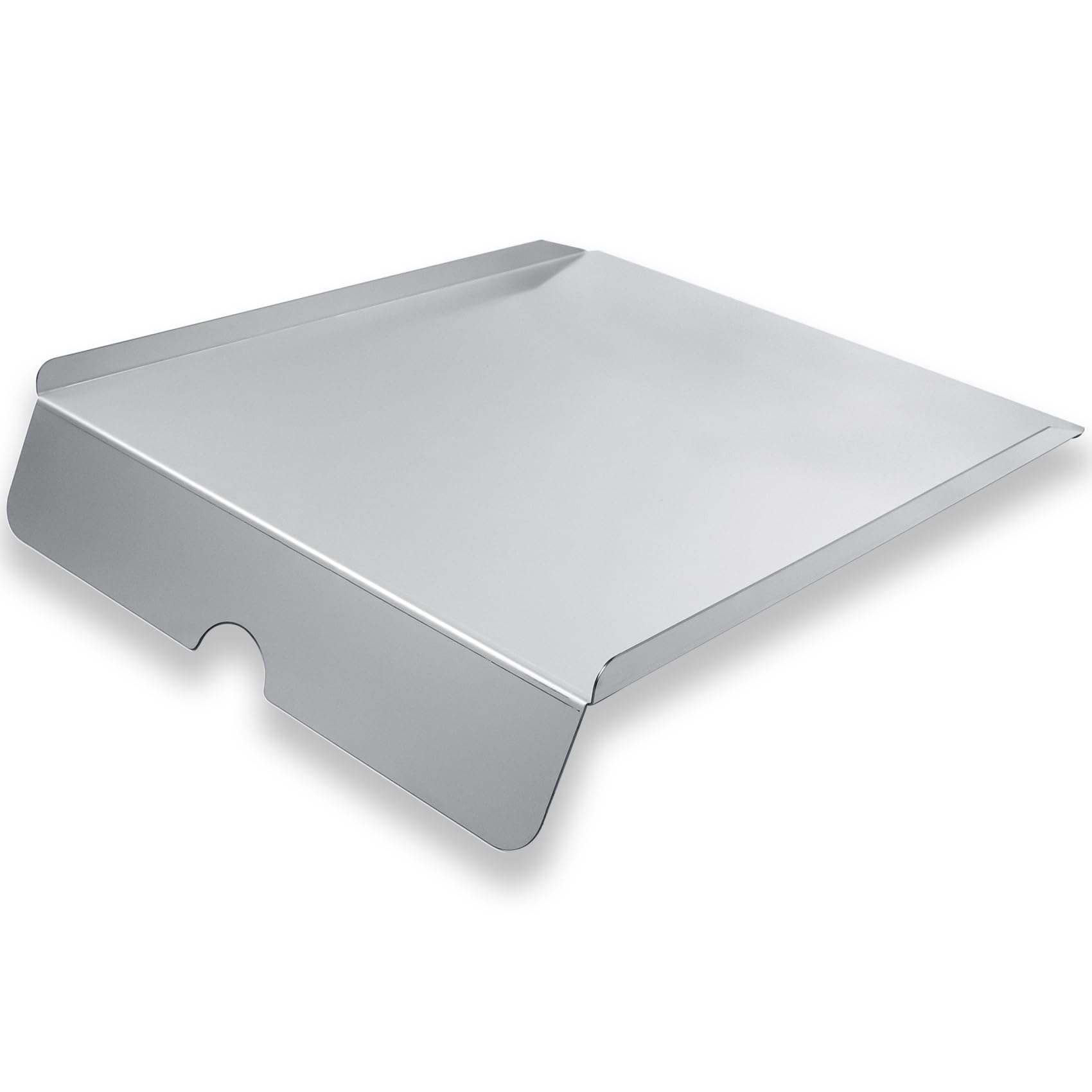 COMVIEE BAC012 drip tray heat baffle installed under Traeger Pro 22 grate for indirect heat