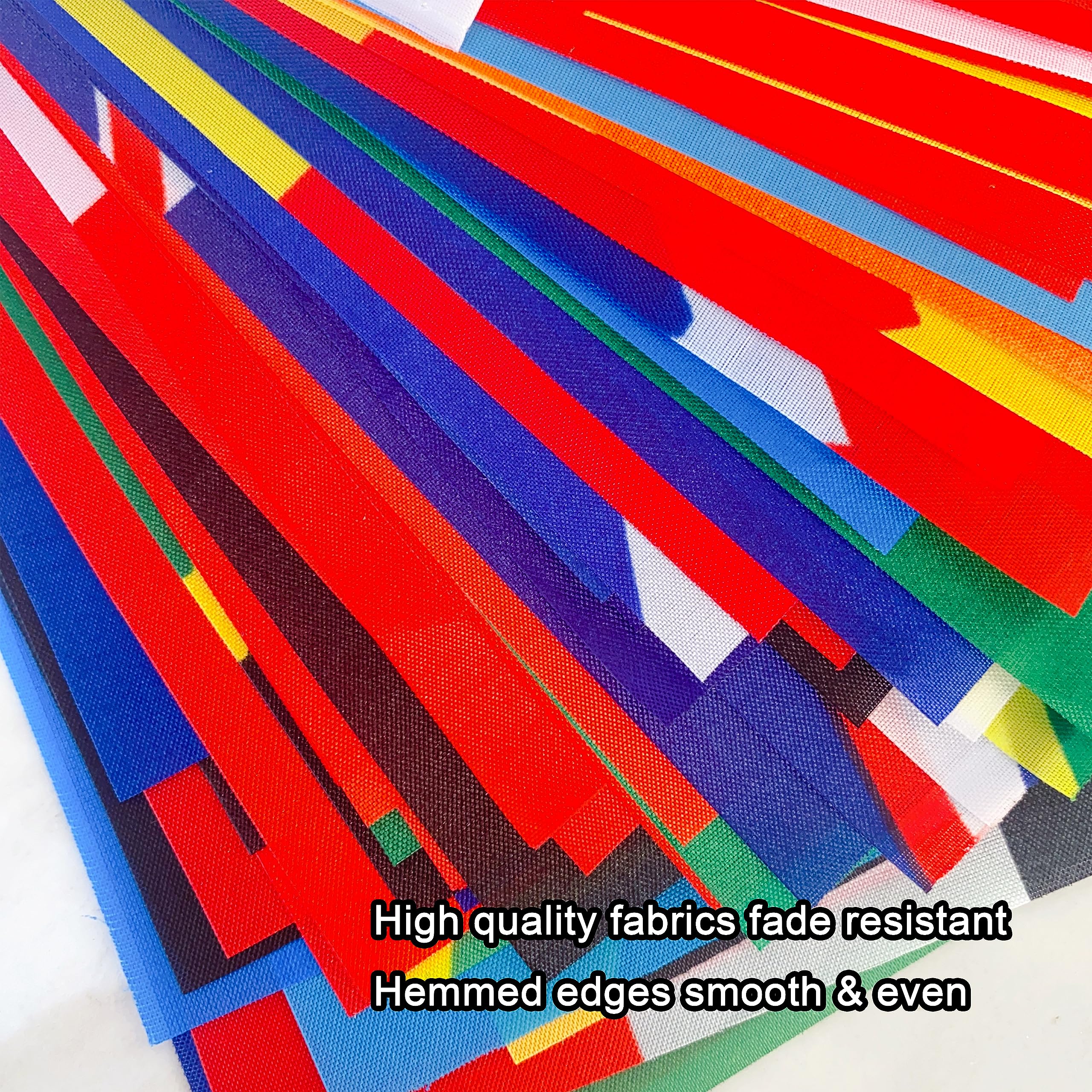 Consummate flag size 14cm by 21cm enables clear classroom displays.