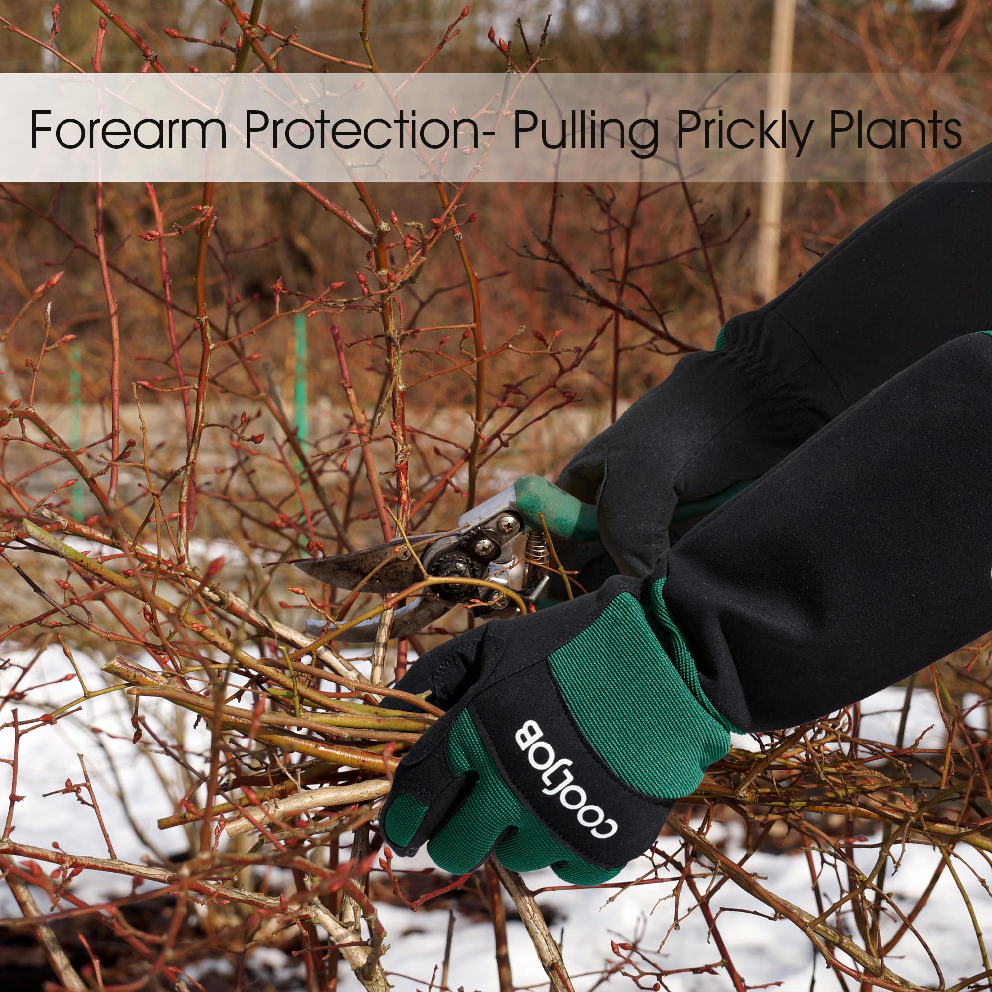 CoolJOB gloves with silicone grip dots improve tool handling and grip
