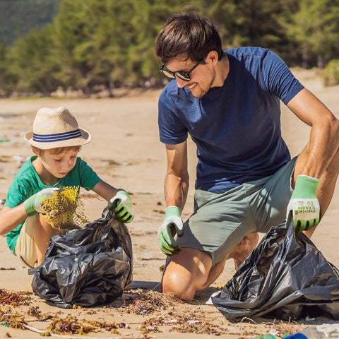 CoolJob ThinkGreen XXS gloves demonstrate durable protection during tasks.