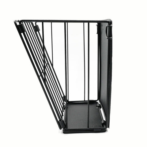 Cooncicy hay rack close-up highlighting mess-proof design