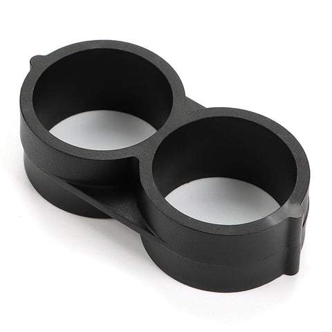 Copadri figure-8 end closure fitted on a half-inch drip line sealing water flow.