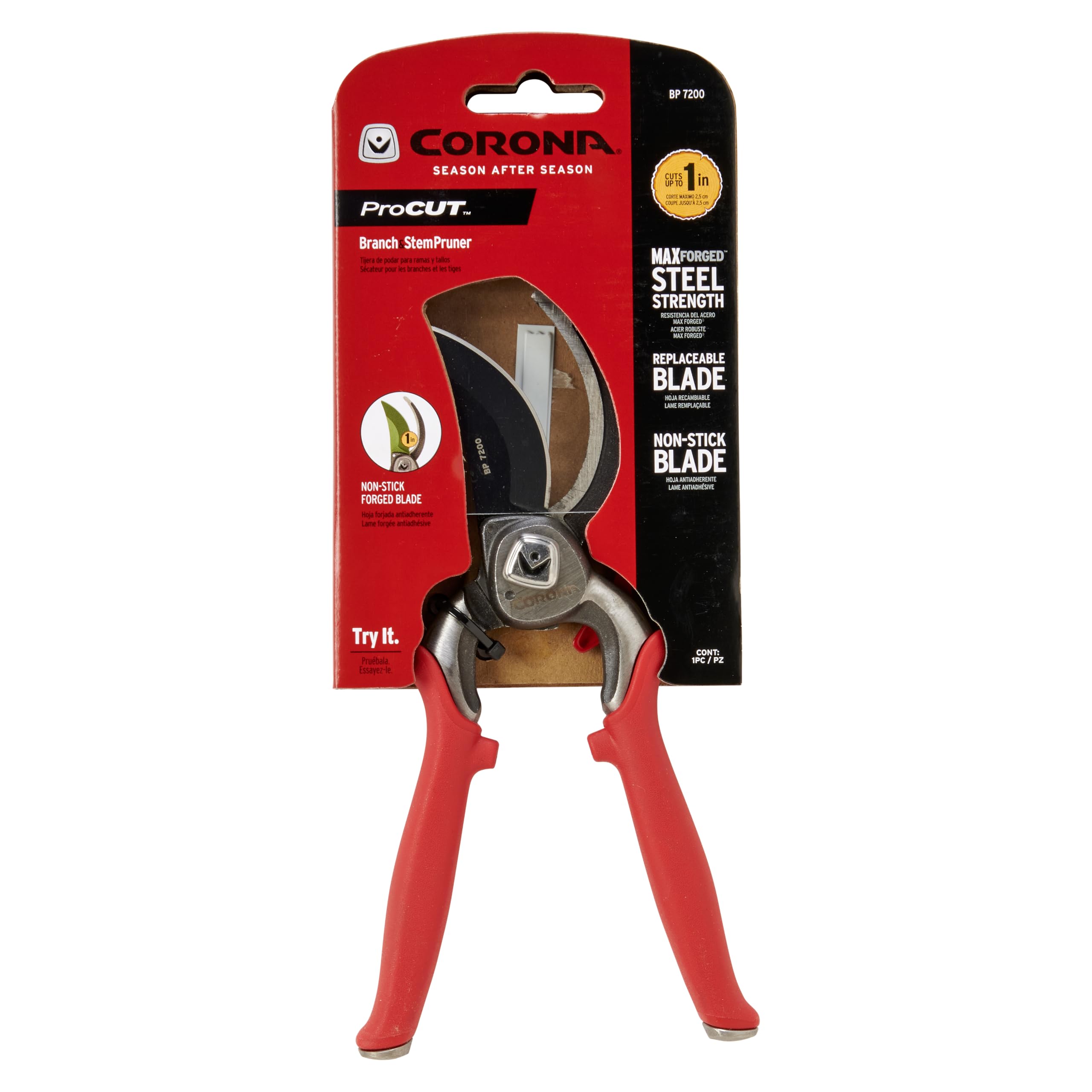 Corona BP 7200 lightweight yet strong for extended pruning without fatigue.