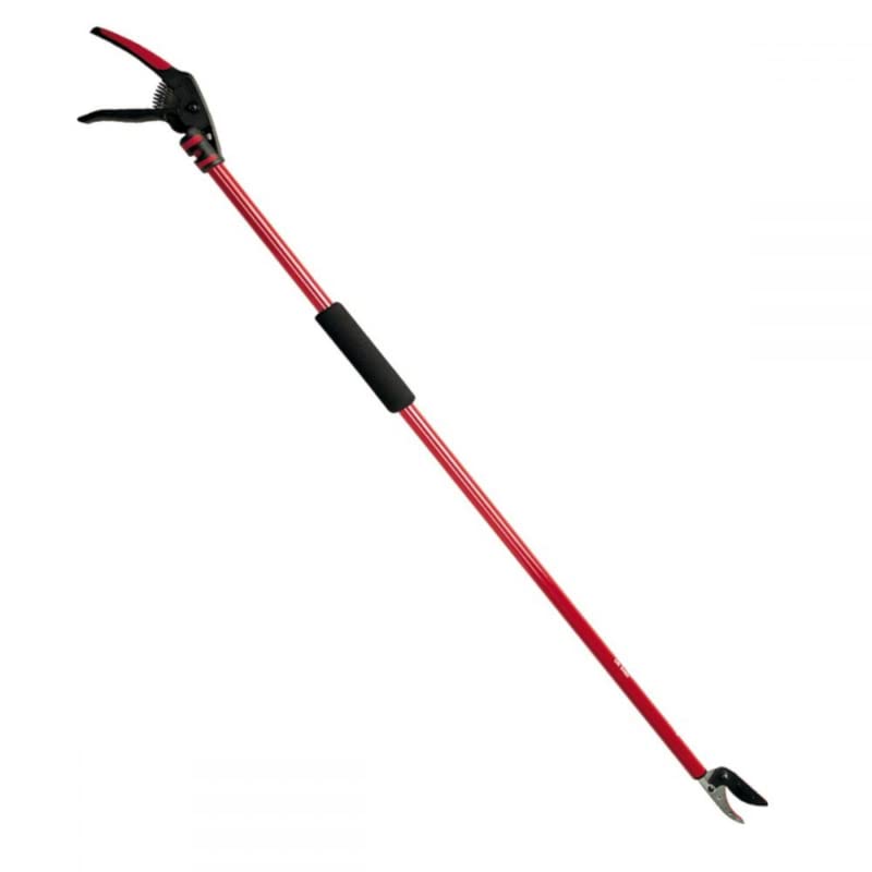 Corona Clipper compact design stays manageable for precise pruning