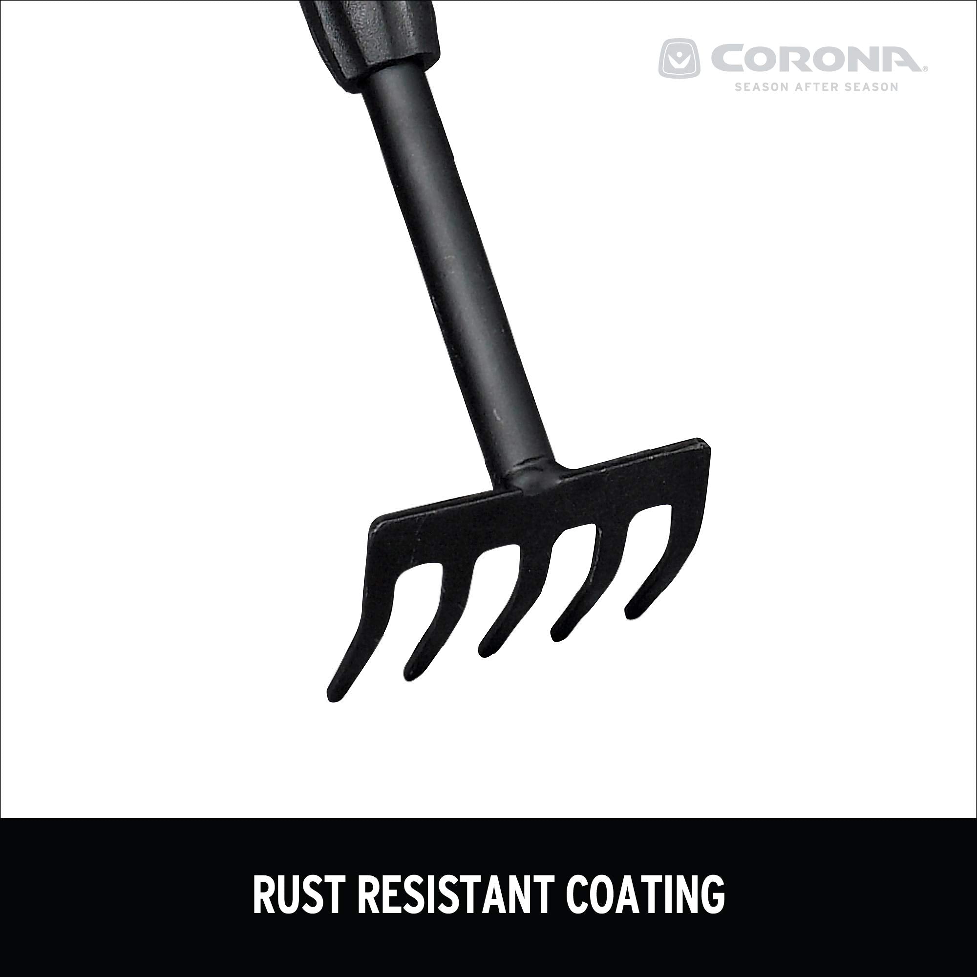 Corona GT 3070 ergonomic red grip improves control during long gardening sessions