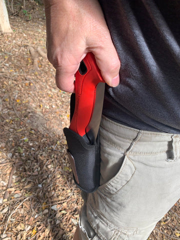 Corona RazorTOOTH ergonomic handle provides comfortable grip during long pruning sessions
