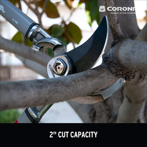 Corona SL 7280 lopper ergonomic grip in use illustrating comfortable pruning sessions.
