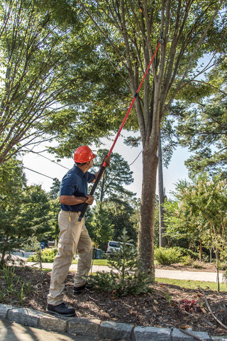 Corona TP 6870 MAX PowerGlide rope pull system delivers smooth, hassle-free operation.