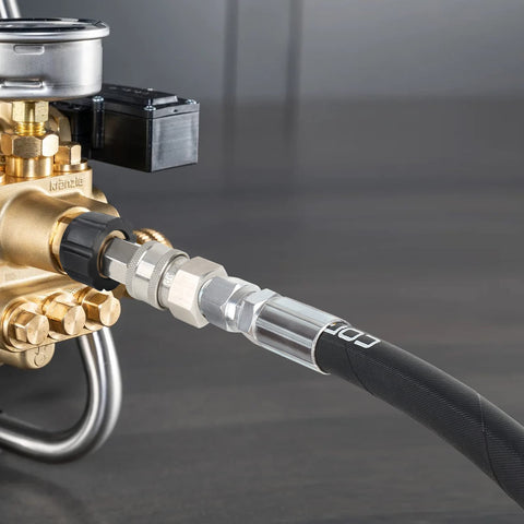 Corretic stainless 3/8in NPT fittings enable easy, secure connections.