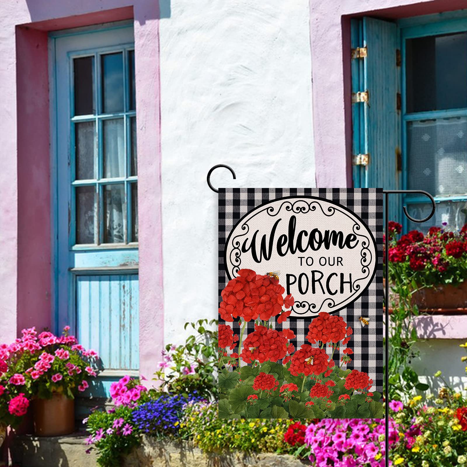 Covido fade-resistant garden flag maintains bright colors across seasons.