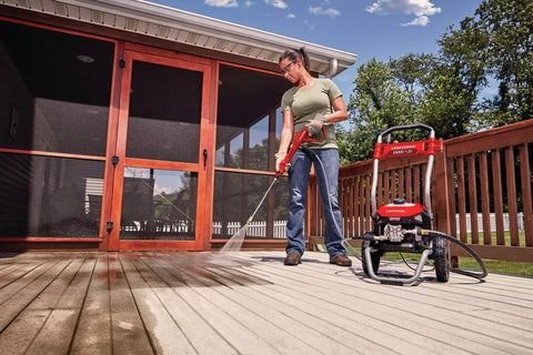 CRAFTSMAN T-Rail Handle System keeps wand secure during transport.