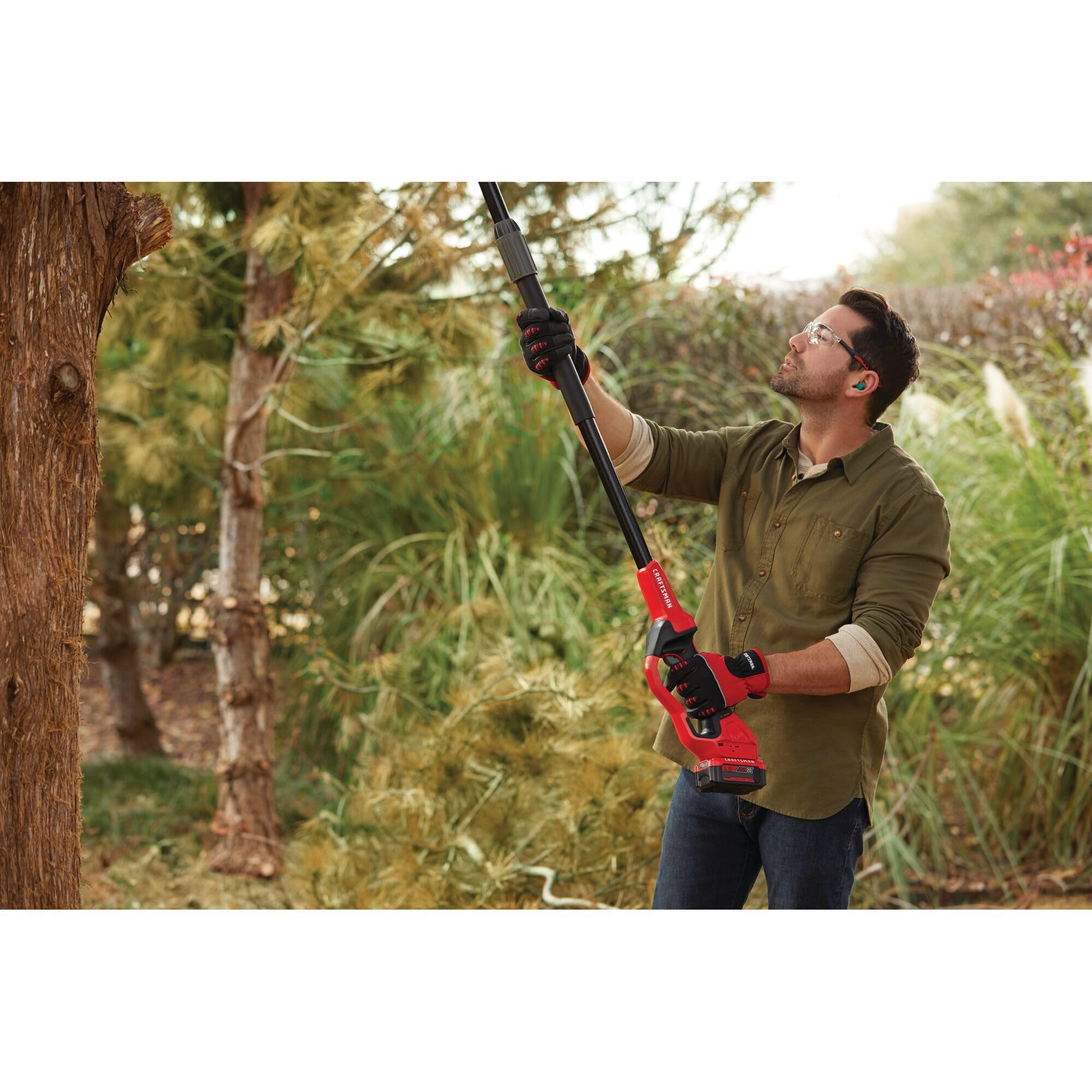 CRAFTSMAN V20 battery platform compatibility for outdoor tools.