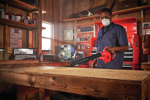 CRAFTSMAN V20 lock-on trigger reduces fatigue during long sessions
