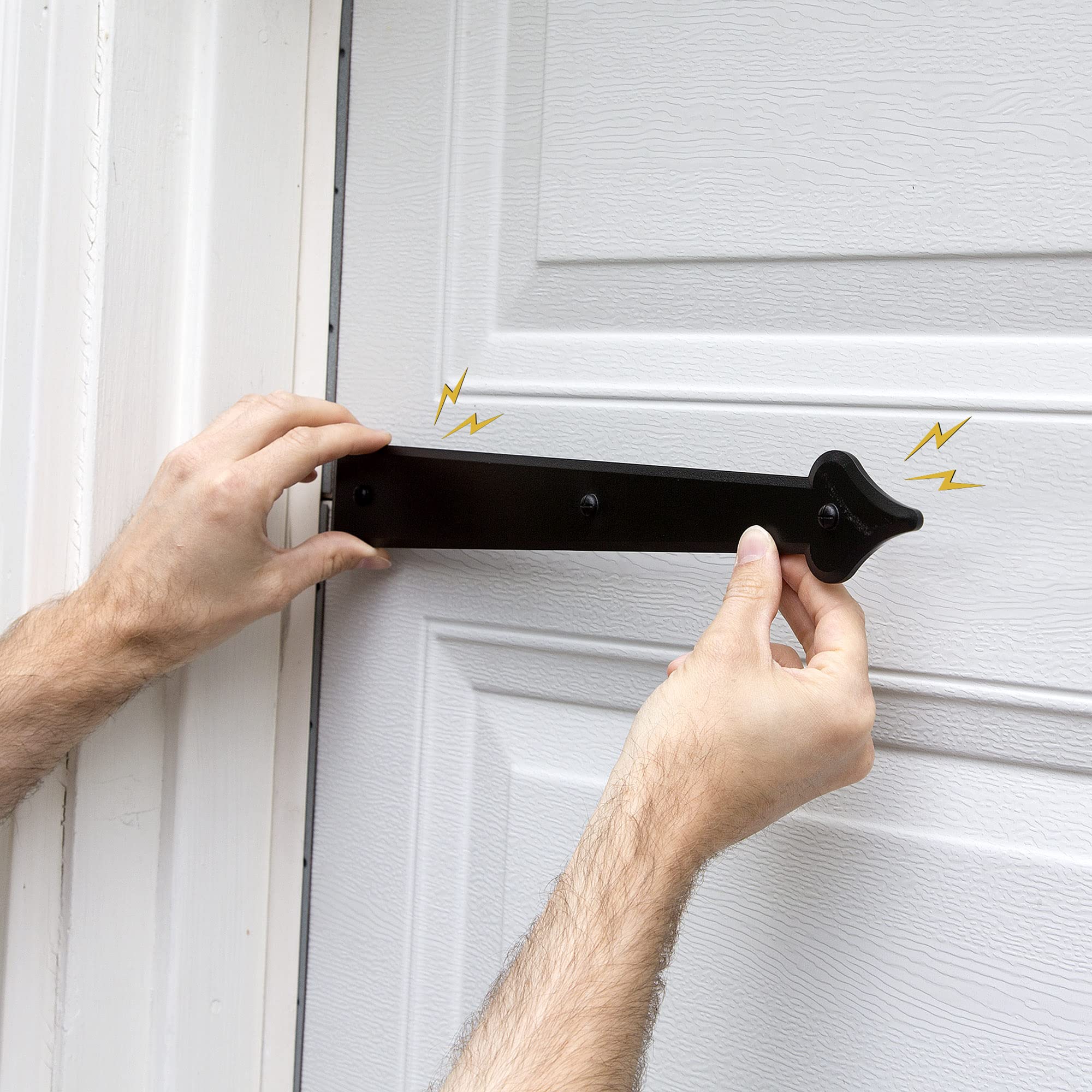Cre8tive Hardware Classic Spade bundle includes two handles and four magnetic hinges.