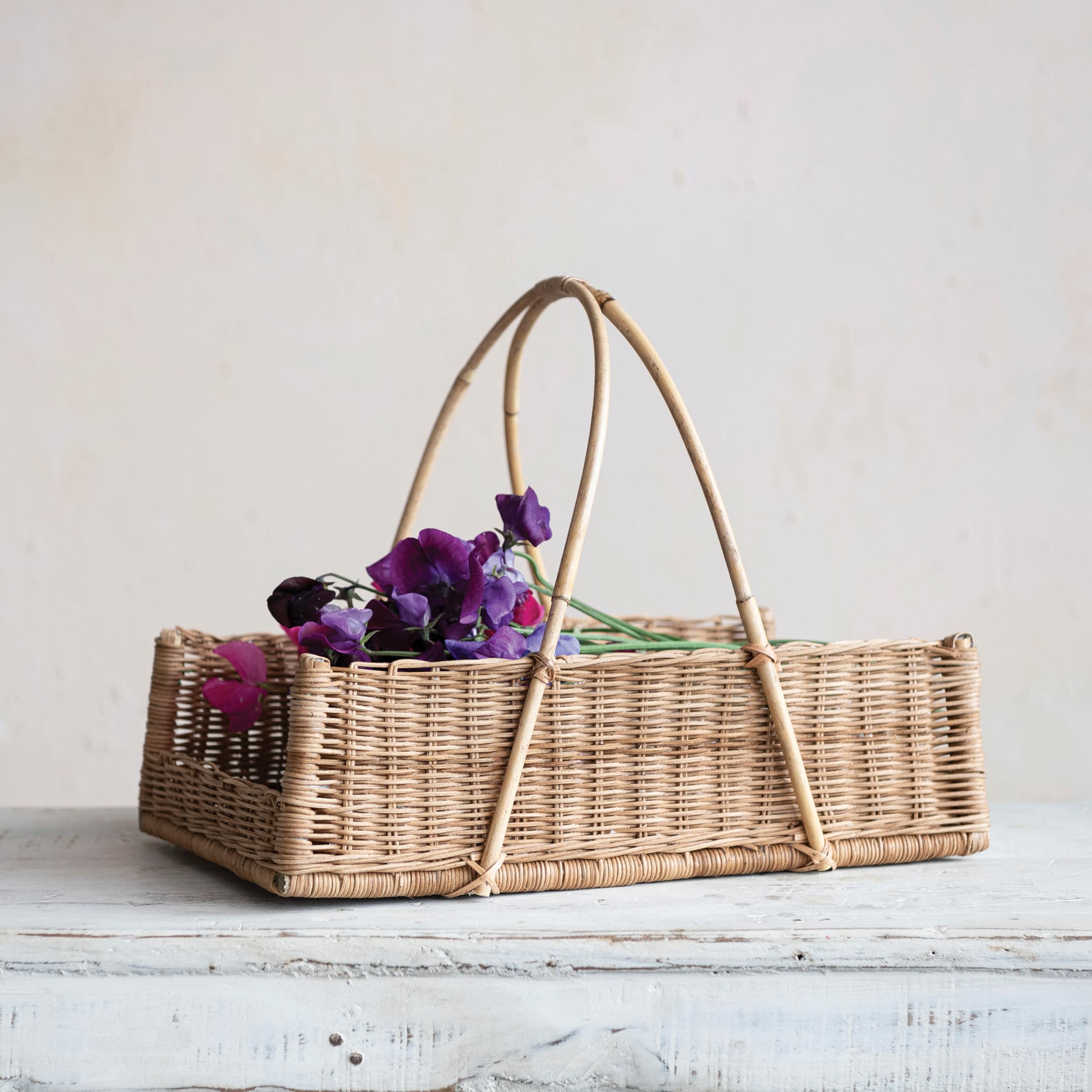 Creative Co-Op natural rattan basket suitable for wall decor
