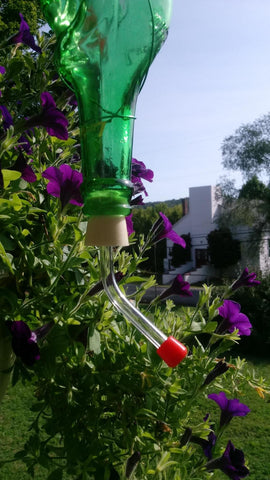 Creative Hobbies Floral Tip Feeder Tube material close-up illustrates durability.