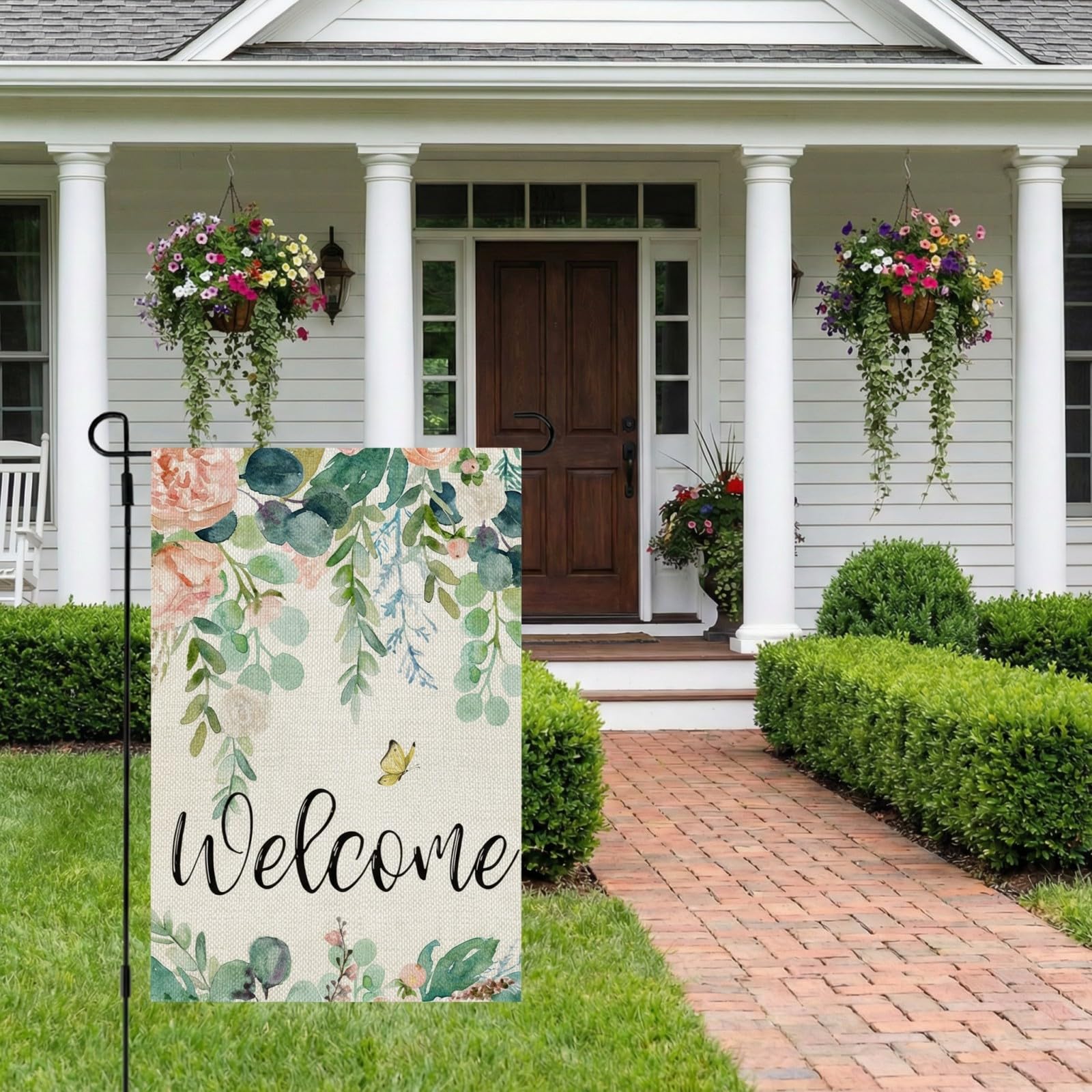 CROWNED BEAUTY Floral spring design flag detail highlighting color and foliage