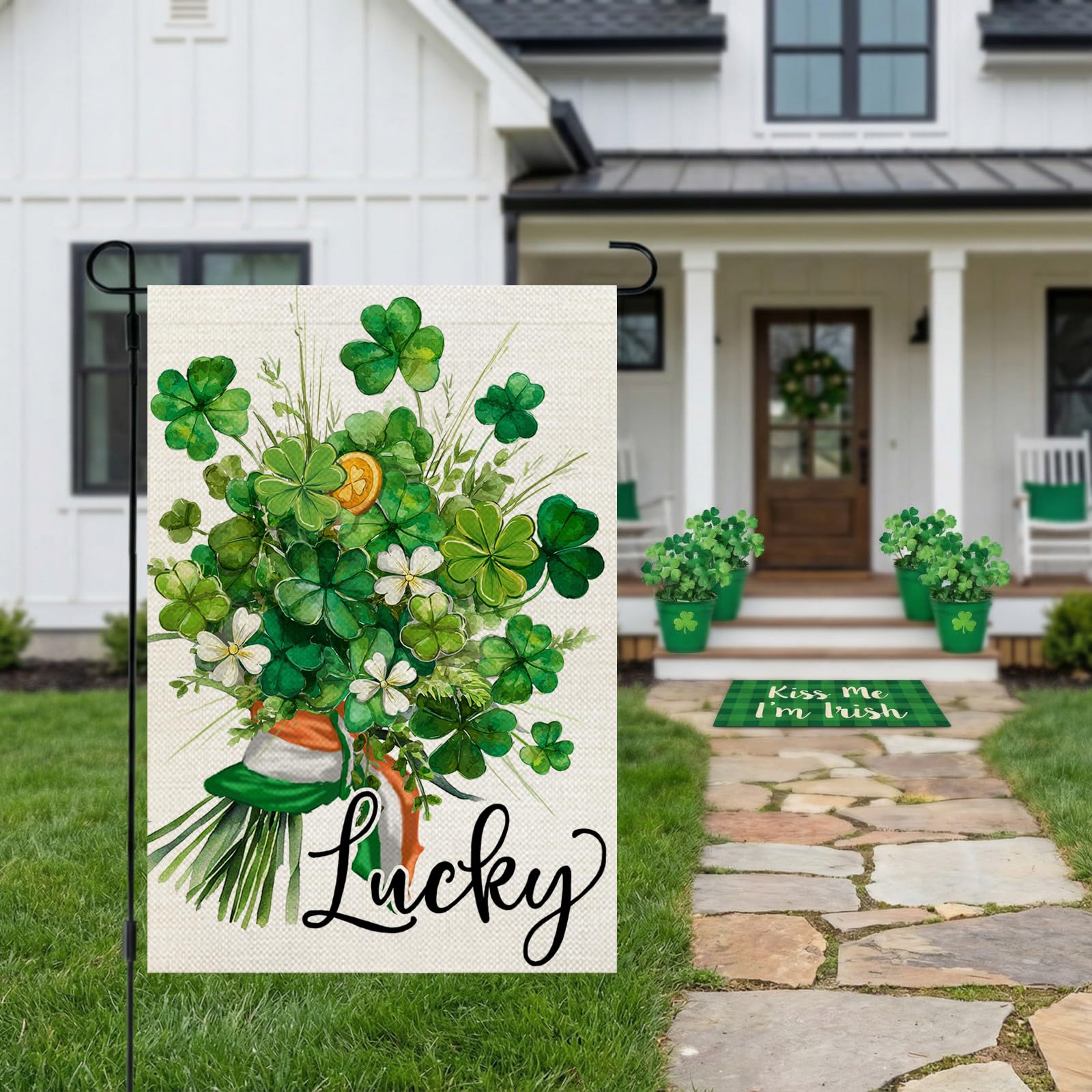 CROWNED BEAUTY double-sided St Patrick's Day flag for clear outdoor visibility.