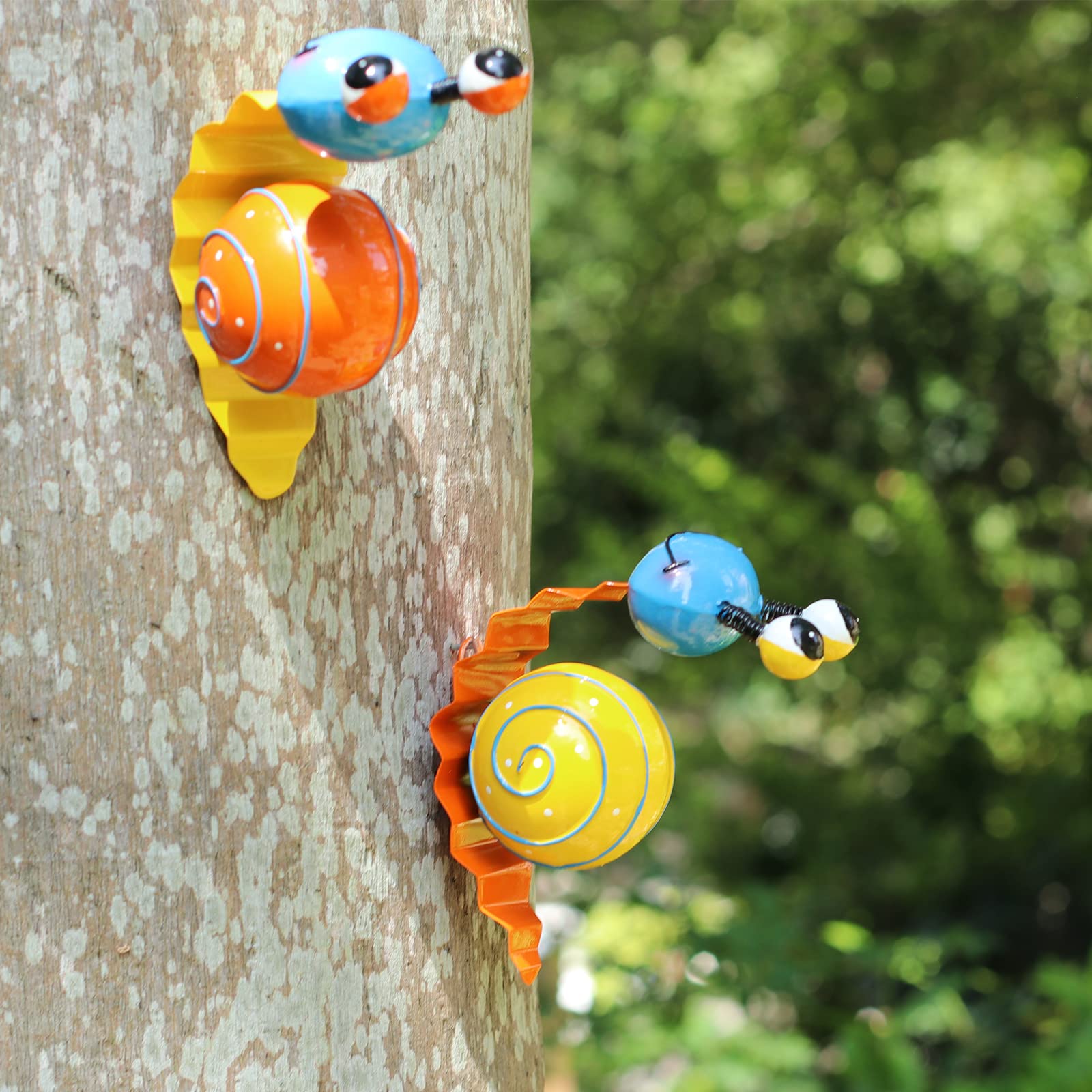 Cruis Cuka snail fence ornament brings garden charm and easy installation
