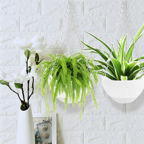 Cshangzei self-watering basket water tray keeps soil moist with minimal effort.
