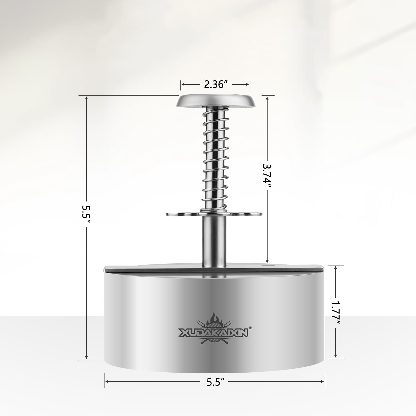 Cuexorik easy-release surface helps form round, even patties.