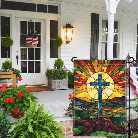 Cuiliqun Jesus Cross flag with flagpole sleeve for easy mounting.