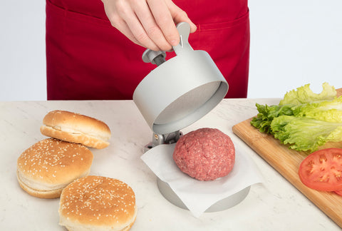 Cuisinart CABP-300 formed patties with 4 ½ inch diameter
