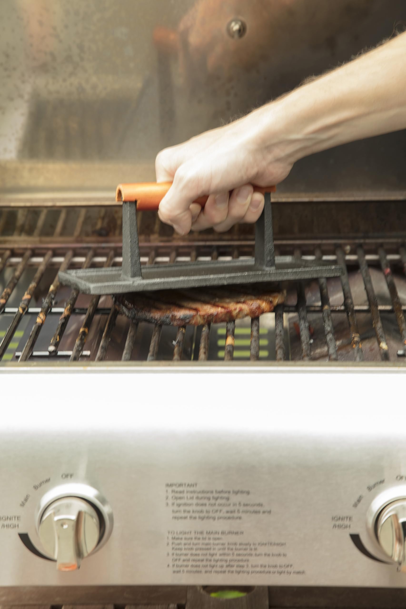 Cuisinart grill press browns bacon evenly with crisp edges