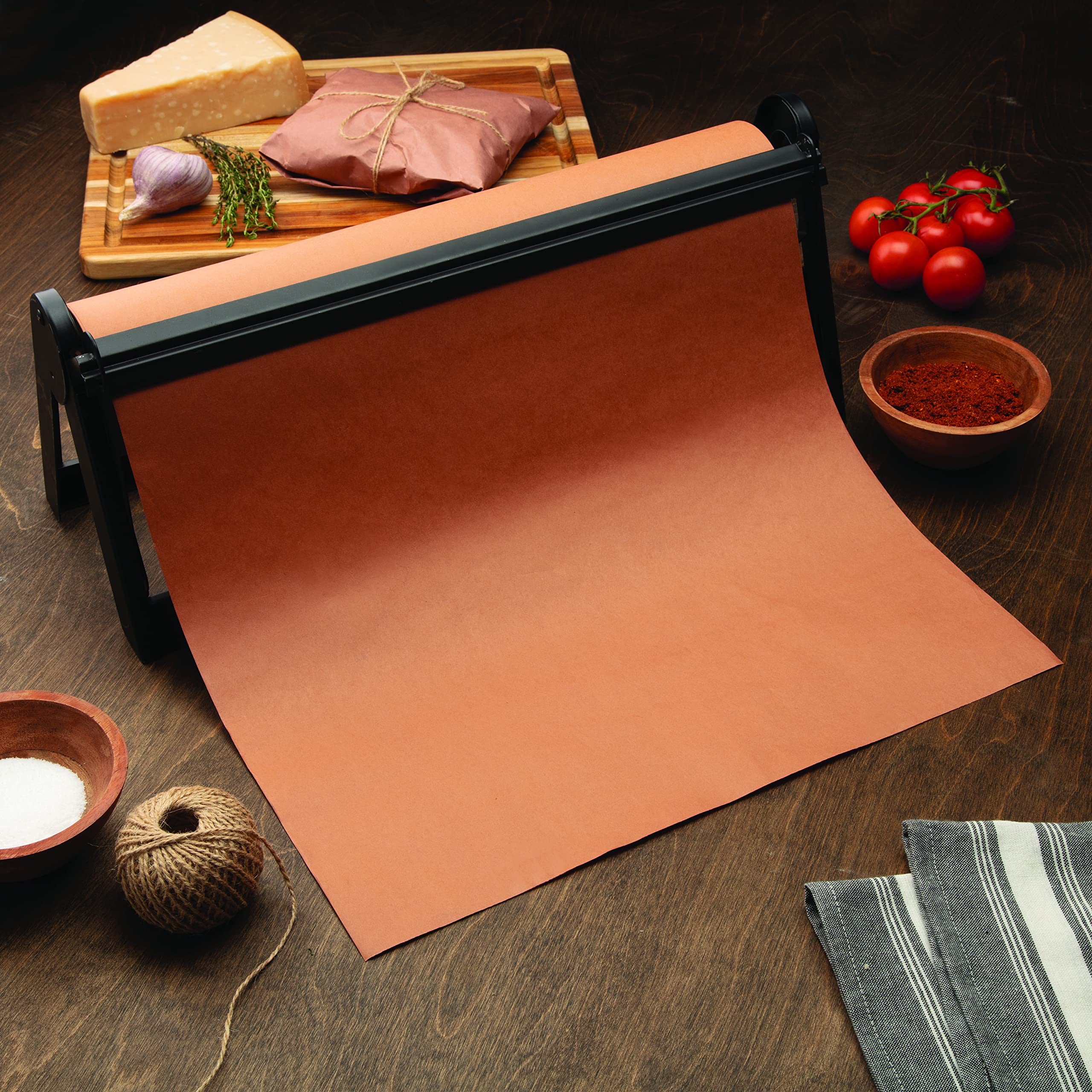 Cuisinart CBP-518 rubber feet prevent slipping and protect surfaces.