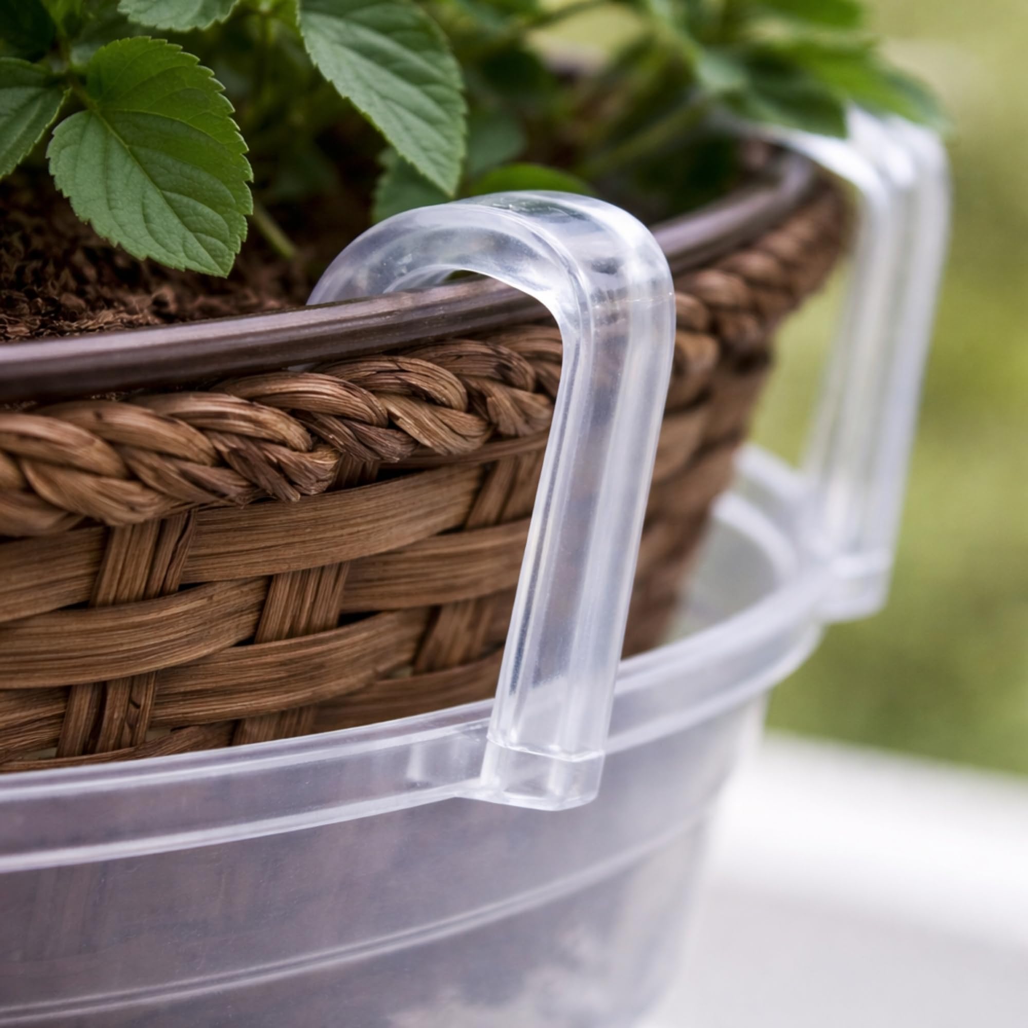 Drip airflow design preventing moisture buildup around potted plants
