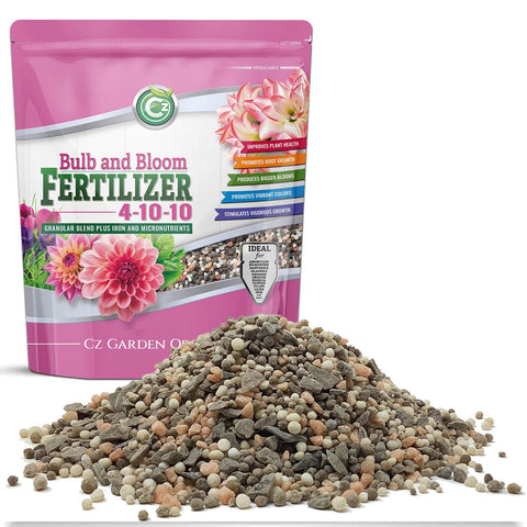 Cz Garden 4-10-10 packaging close-up with resealable lid