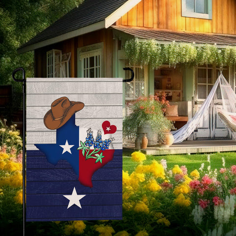 Dacawin-12x18-inch-yard-flag fits standard poles for quick setup.
