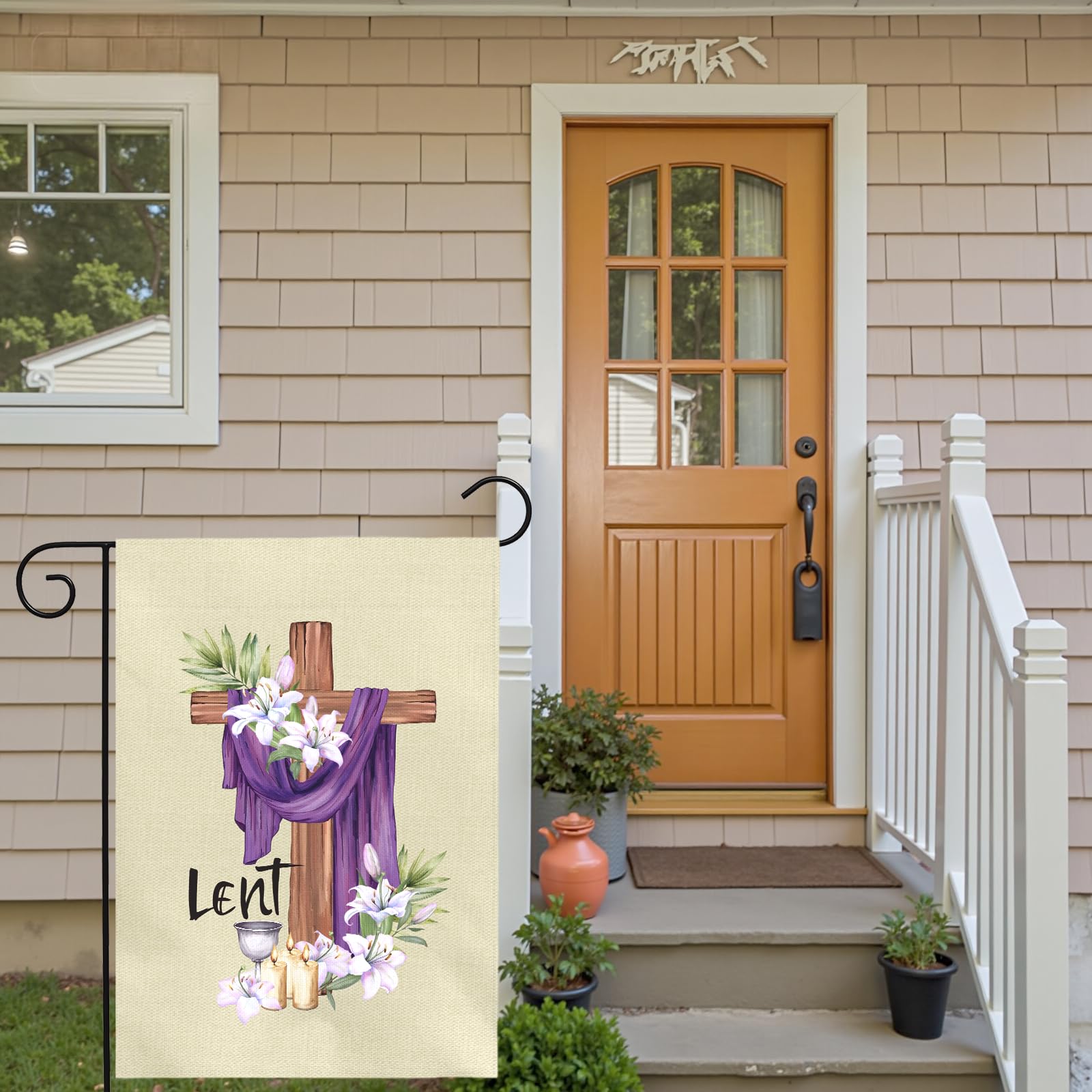Dacawin Lent flag weather-resistant polyester, outdoor-ready year round.