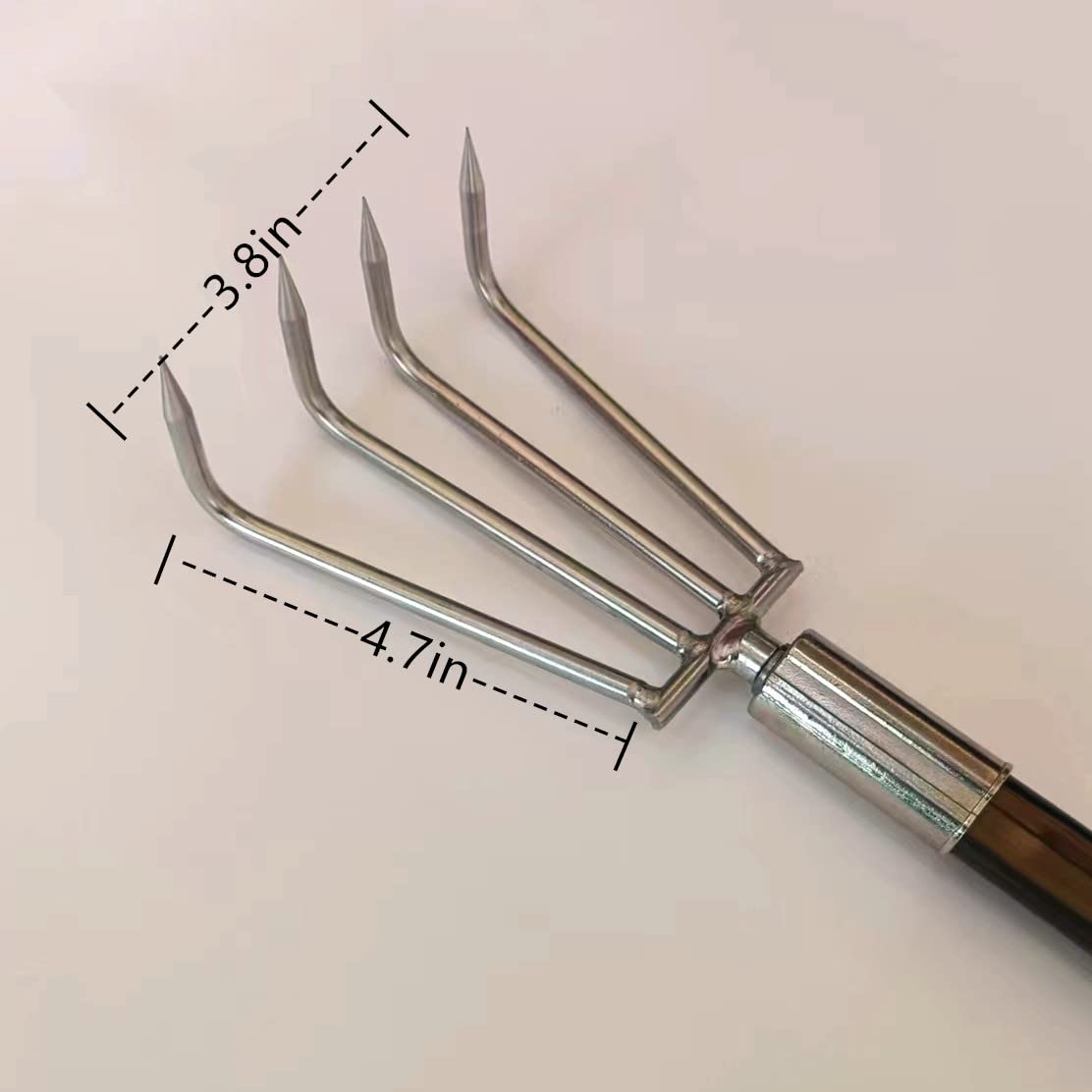 Dadaozhijian extendable handle garden rake enabling standing gardening
