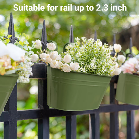 Dahey detachable hooks simplify setup and repositioning