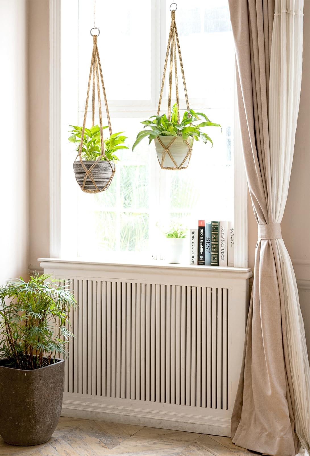 Dahey macrame plant hanger closeup weave highlights hand-knotted detail and boho charm.