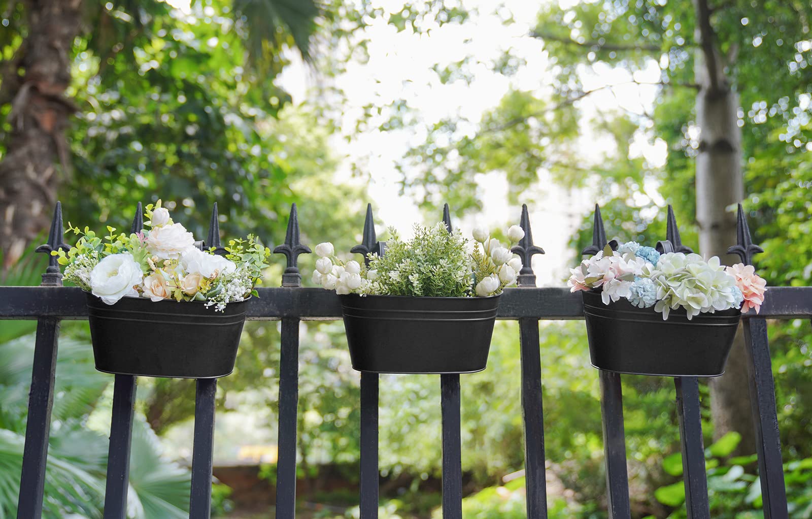 Dahey decorative outdoor planter suitable for herbs, flowers, or small vegetables.