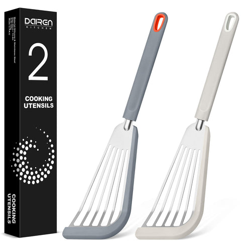 DaiRen Kitchen fish spatula turner, top view, highlighting slim profile for precise flipping.