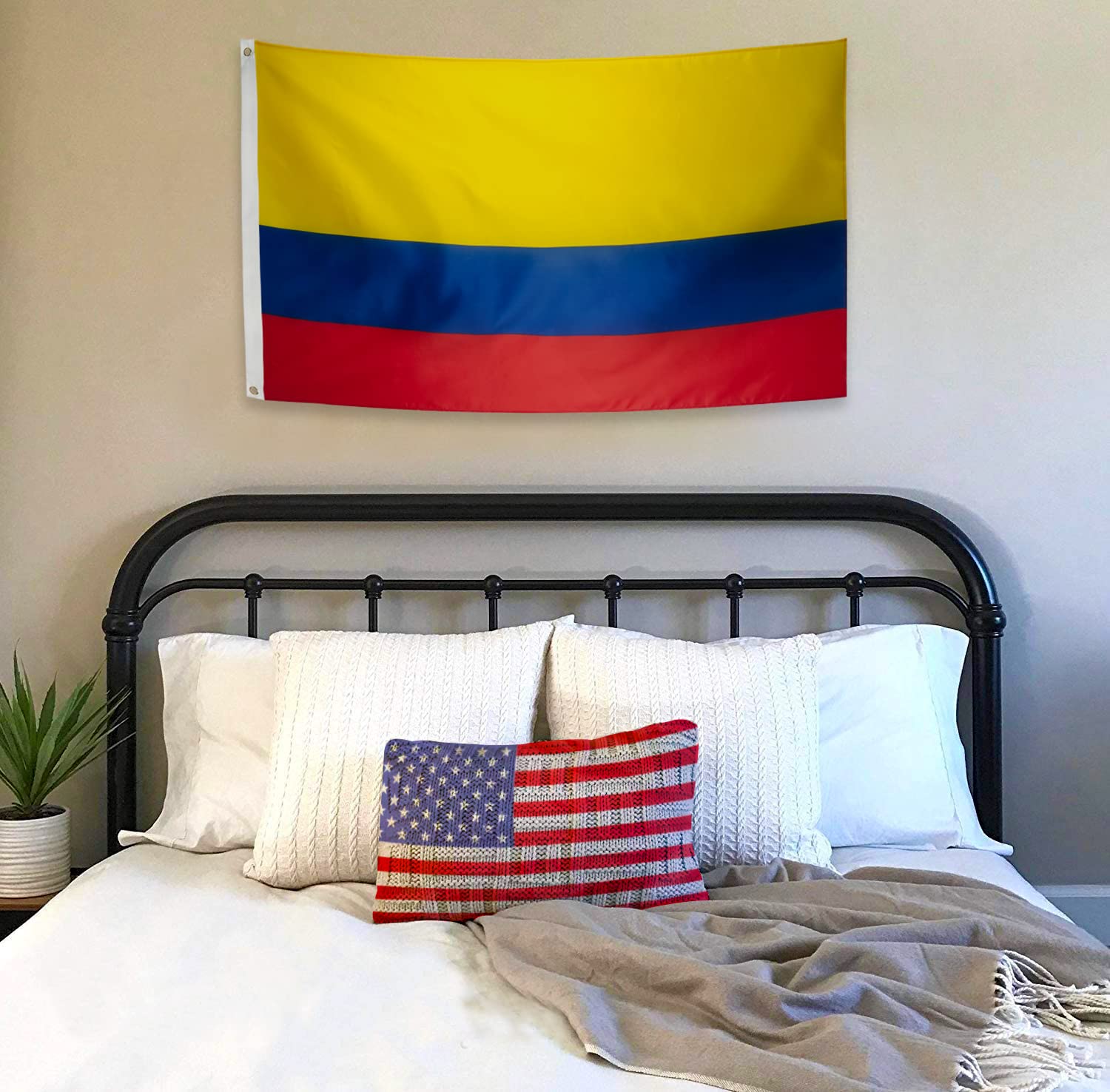 DANF Colombia flag 3x5ft back view showing double-sided visibility for both sides.