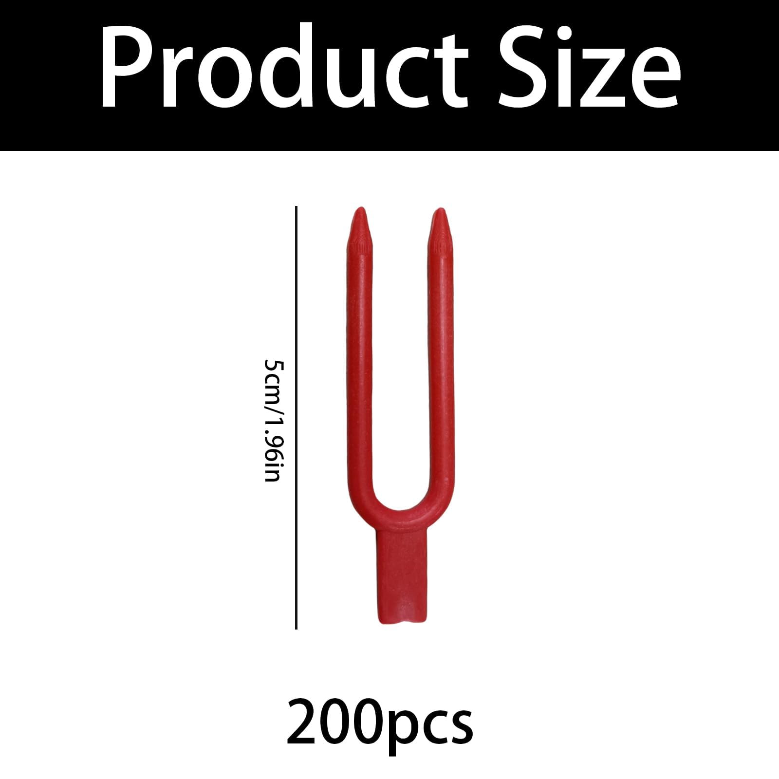 Dangjuacua stolon fastener clips help guide vines in tighter garden spaces.