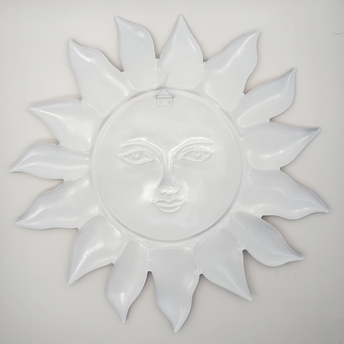 Daogtc sun wall decor illuminated-glow emits a warm, inviting light for patios and entryways.