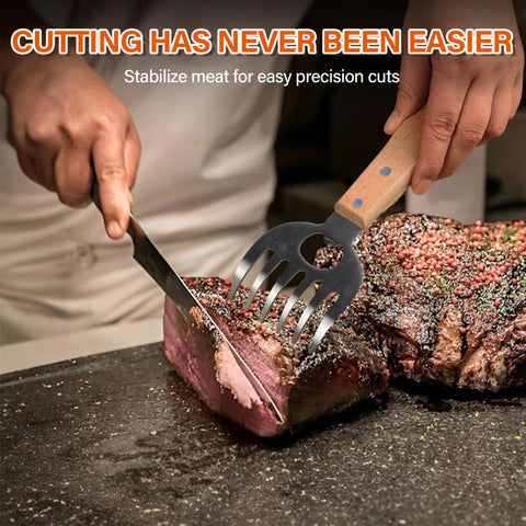 Dashther long wooden handles provide anti-scald grip for turkey and pork.