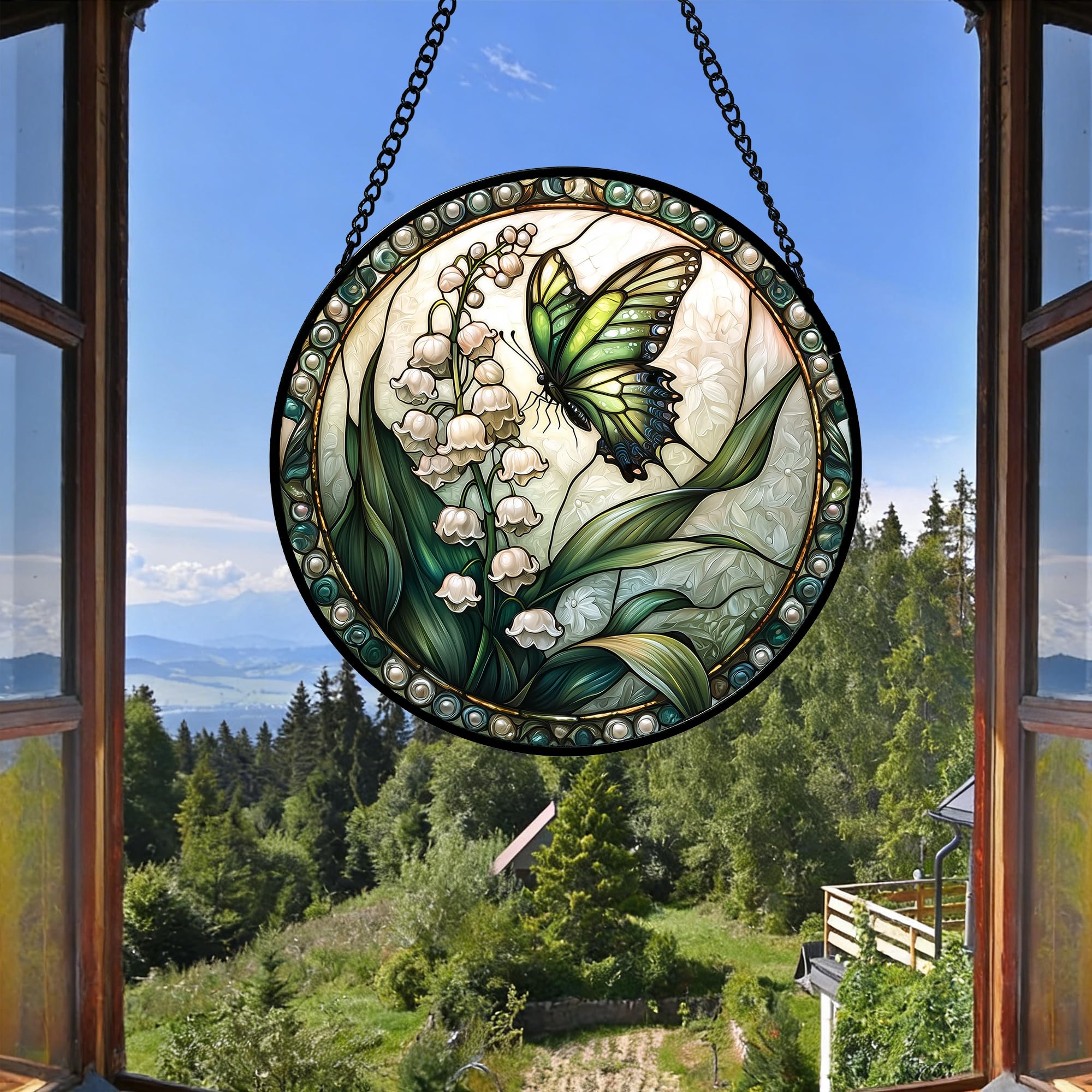 DASTOLL Christmas and gift-ready suncatcher brings celebration-ready color.