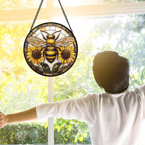 DASTOLL metal chain included for easy hanging on windows or doors.