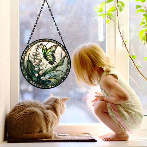 DASTOLL stained-glass diamond panel adds sparkle to doors.