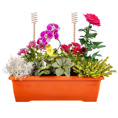 Dayimado copper-coil antennas provide an eco-friendly garden solution.