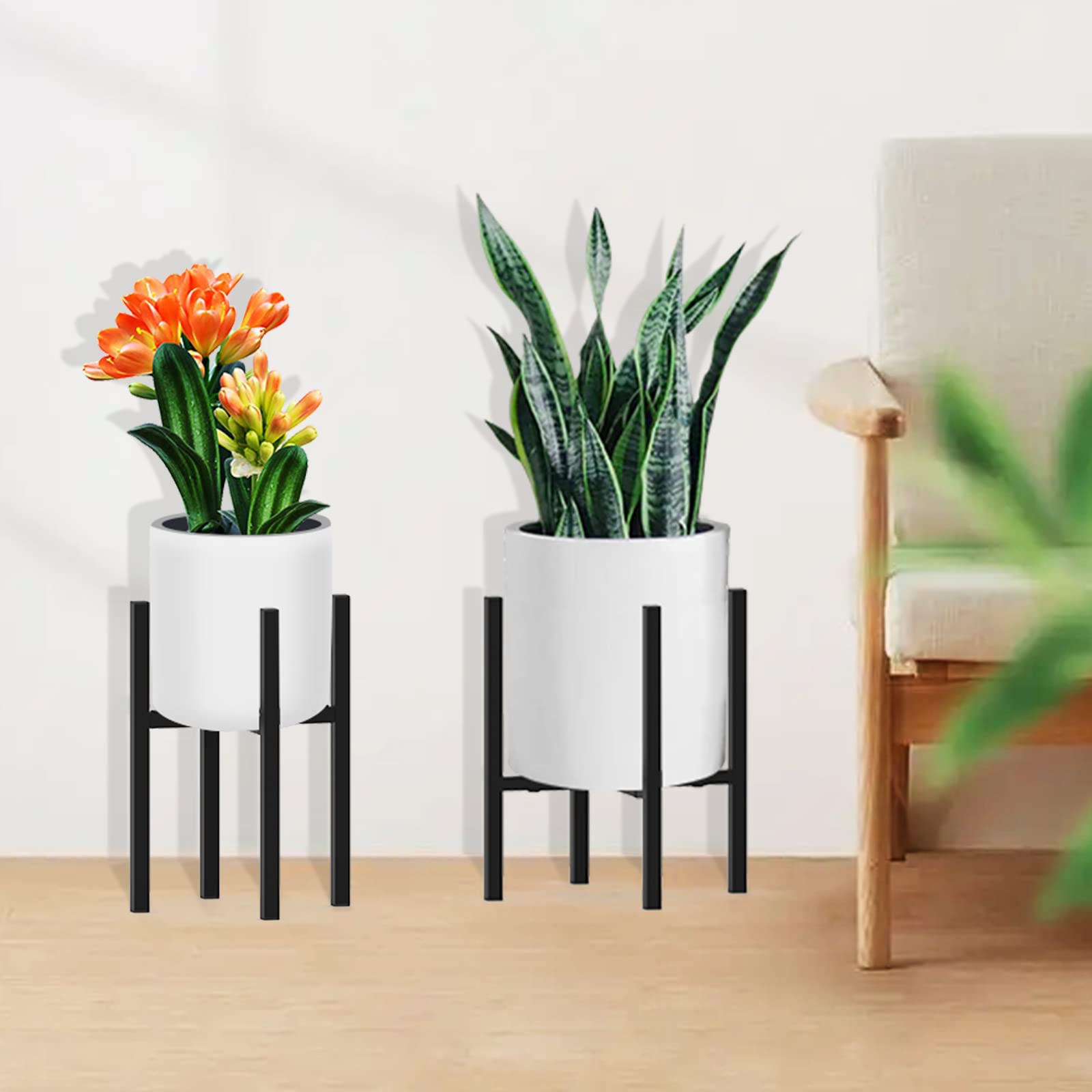 DDPow Plant Stand has rubber feet to protect floors and reduce wobble.