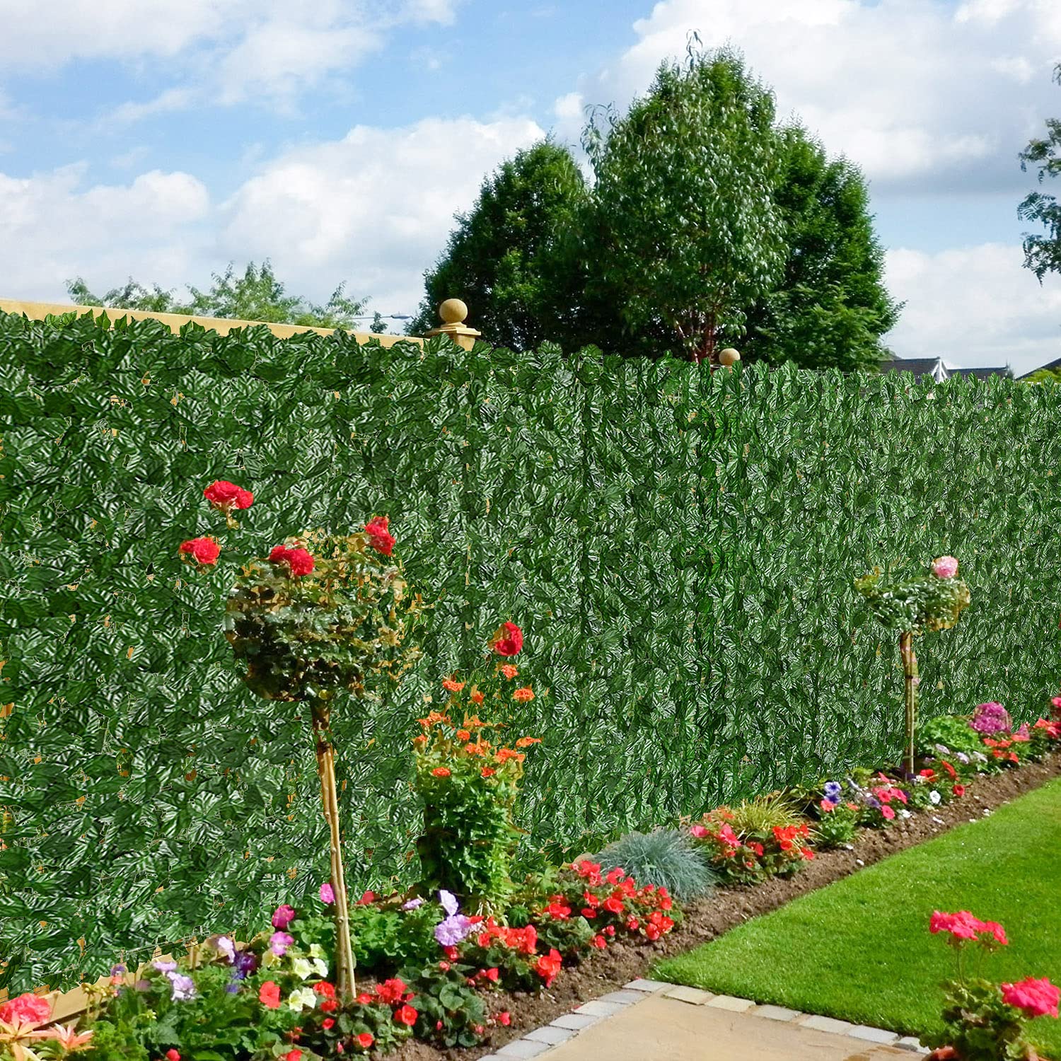 DearHouse artificial ivy fence panel installation view for garden privacy