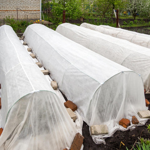 DECOHS vegetable row shade cloth supports healthy growth in sunny beds